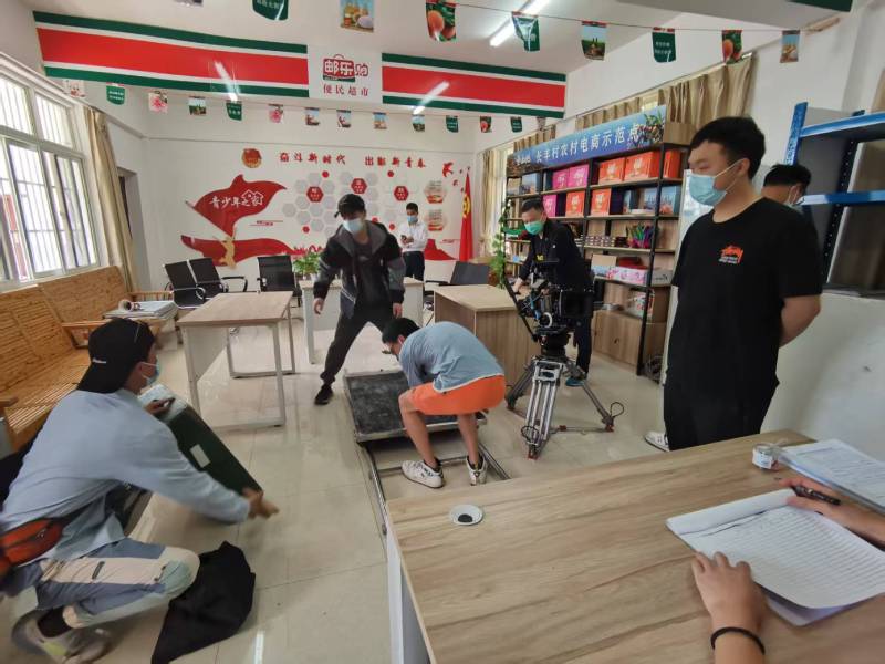 安化县广告片拍摄公司：极简主义践行者，少即是多的视觉哲学